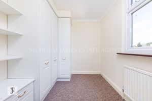 Photo 16- click for photo gallery